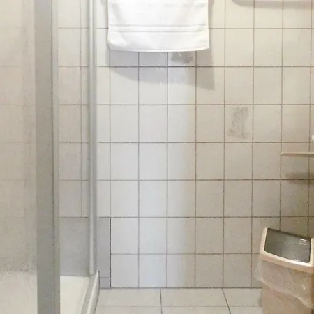 Two-bedroom In Appartement *